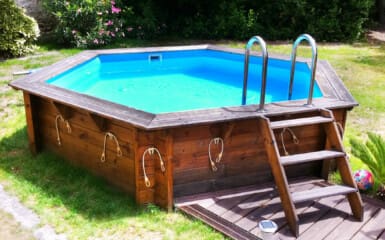 Piscine hors-sol en bois