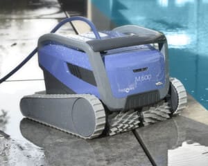 Robot piscine M600