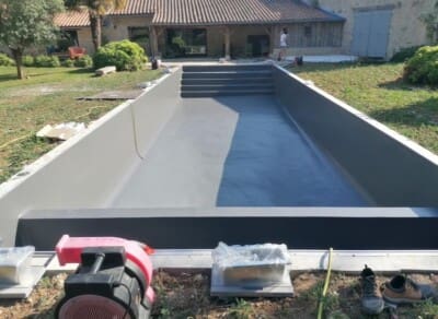 piscines-hydrosud-thise-Ce6Tw2