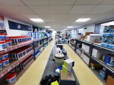 piscines-hydrosud-angouleme-FR3TnJ