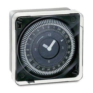 Horloge journalière à encastrer ARM